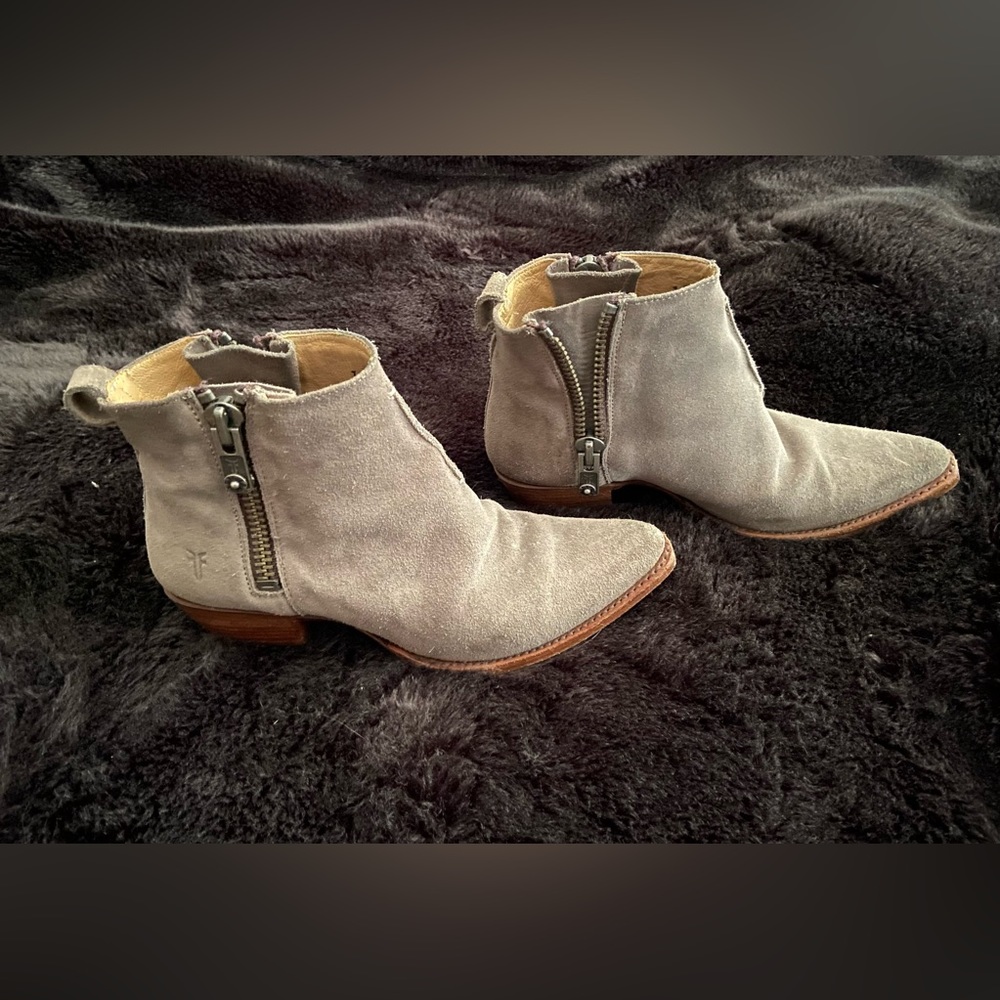 FRYE | Sacha Moto Shortie